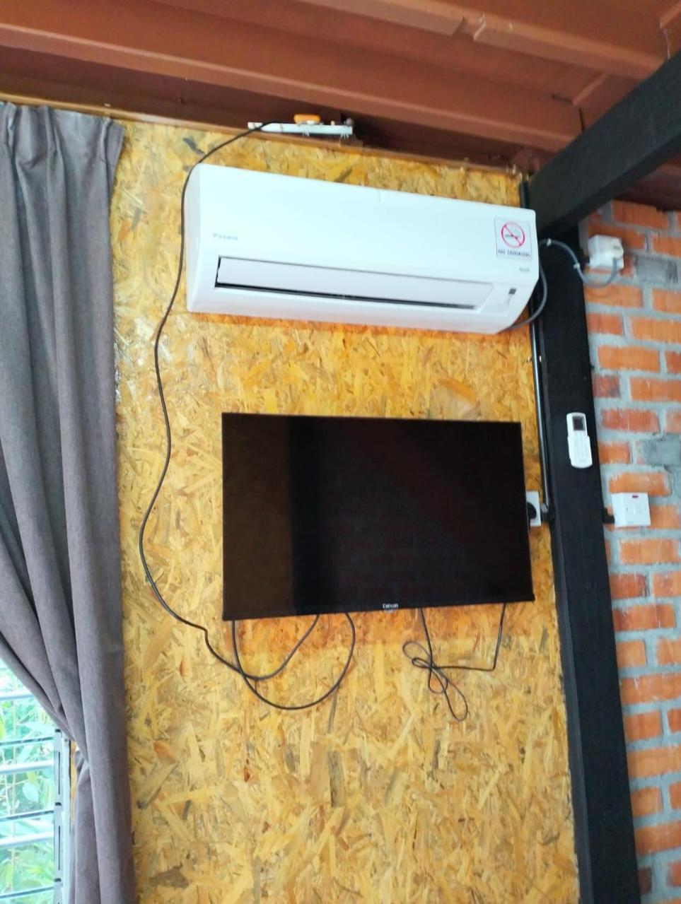 Resort D Rumah Bonda River View กัวลากังซาร์ ภายนอก รูปภาพ