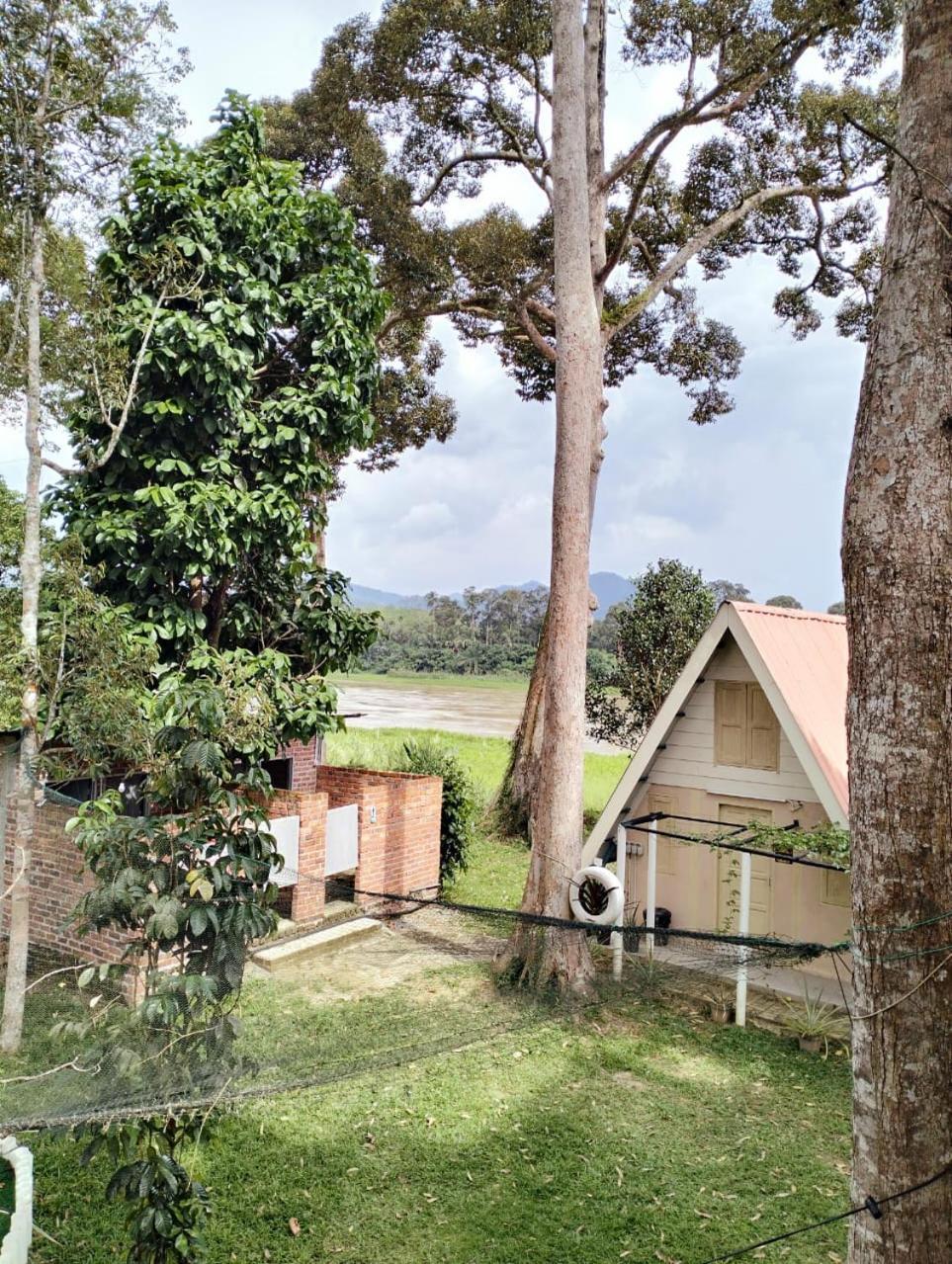 Resort D Rumah Bonda River View กัวลากังซาร์ ภายนอก รูปภาพ